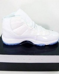 Air Jordan XI (11) Retro-25