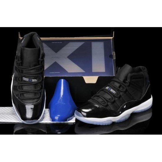 Air Jordan Retro 11 (XI) Space Jam