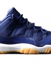 Air Jordan 11 Low Navy Gum