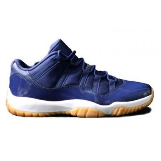 Air Jordan 11 Low Navy Gum