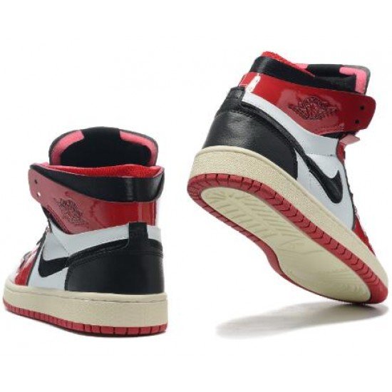 Wmns Air Jordan 1 High Zoom Comfort Chicago Bulls