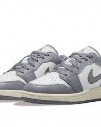 Air Jordan 1 Low Vintage Grey