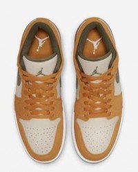 Air Jordan 1 Low SE Light Curry