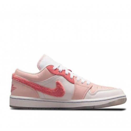 Wmns Air Jordan 1 Low SE Mighty Swooshers