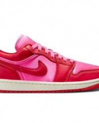 Wmns Air Jordan 1 Low SE Pink Blast