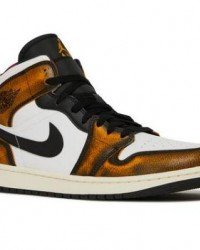 Air Jordan 1 Mid SE Wear Away Taxi