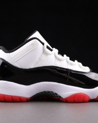 Air Jordan 11 Retro Low Concord Bred AV2187-160