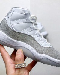 Air Jordan 11 Metallic Silver AR0715-100