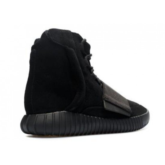 Yeezy Boost 750 Triple Black