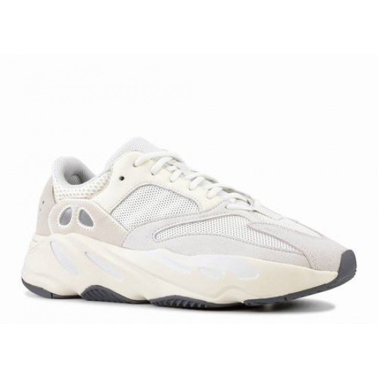 Yeezy Boost 700 Analog